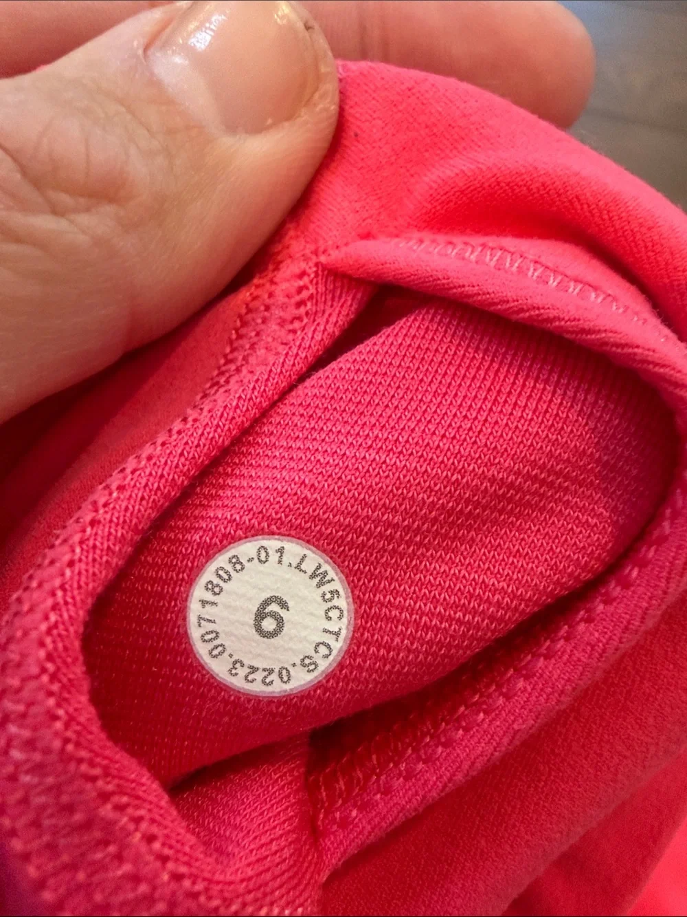 lululemon athletica Bright Pink Align Leggings Size 6 - C1-120